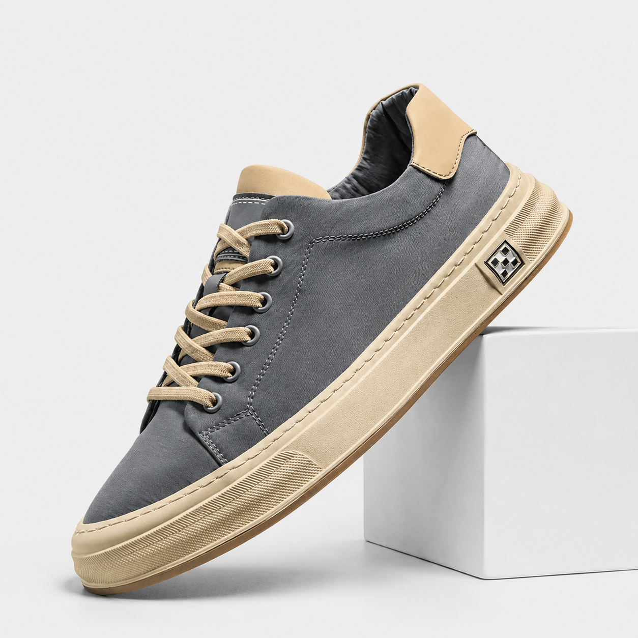 Bradford™ | Lightweight Canvas Low-Top Trainers