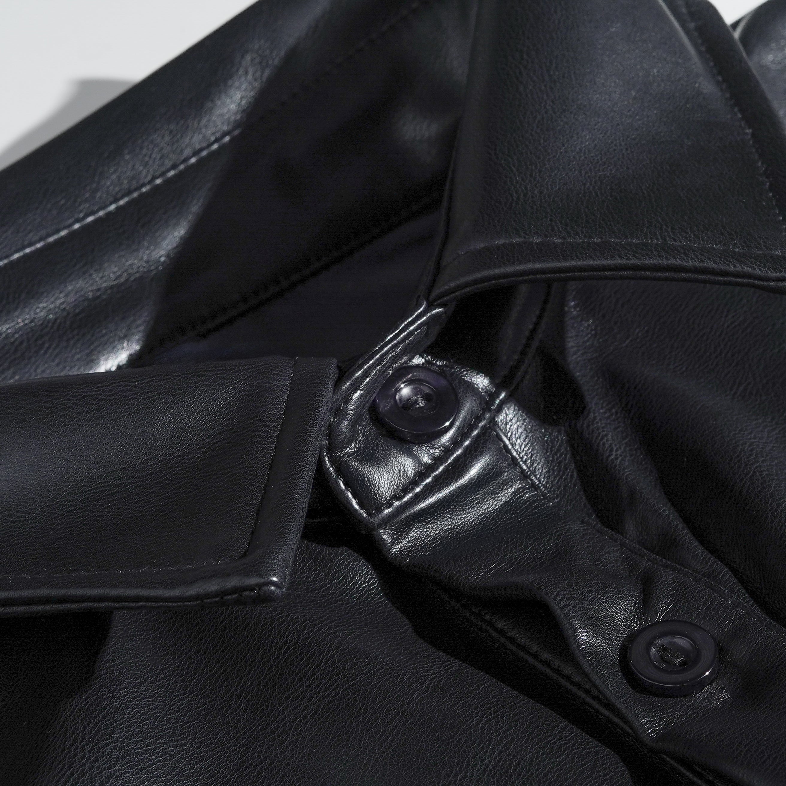 Men's Classic Casal SliFit Leather Long Sleeve Shirt