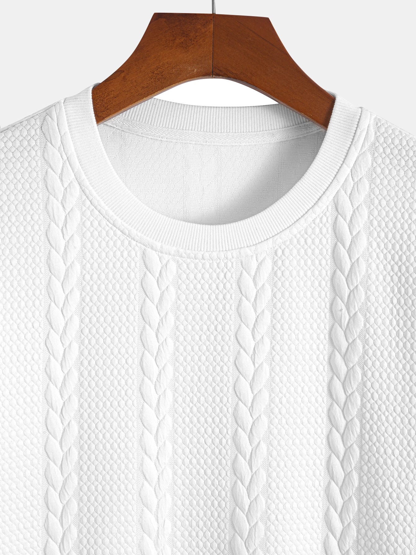 Aarón® | Twist Jacquard Arc Hem T-Shirt & Twist Jacquard Shorts