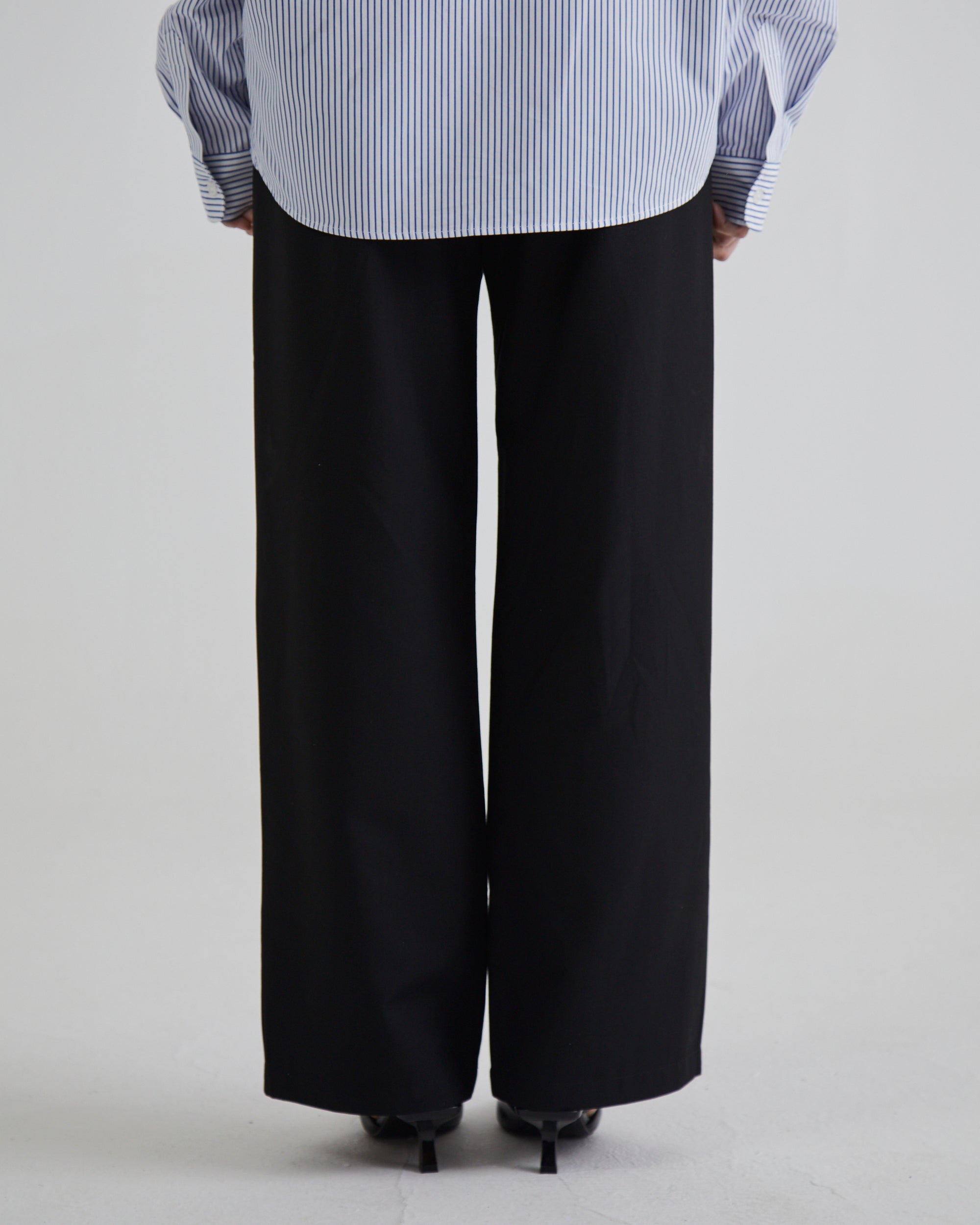 Agilbert® | THE IBRON PLEATED PANTS