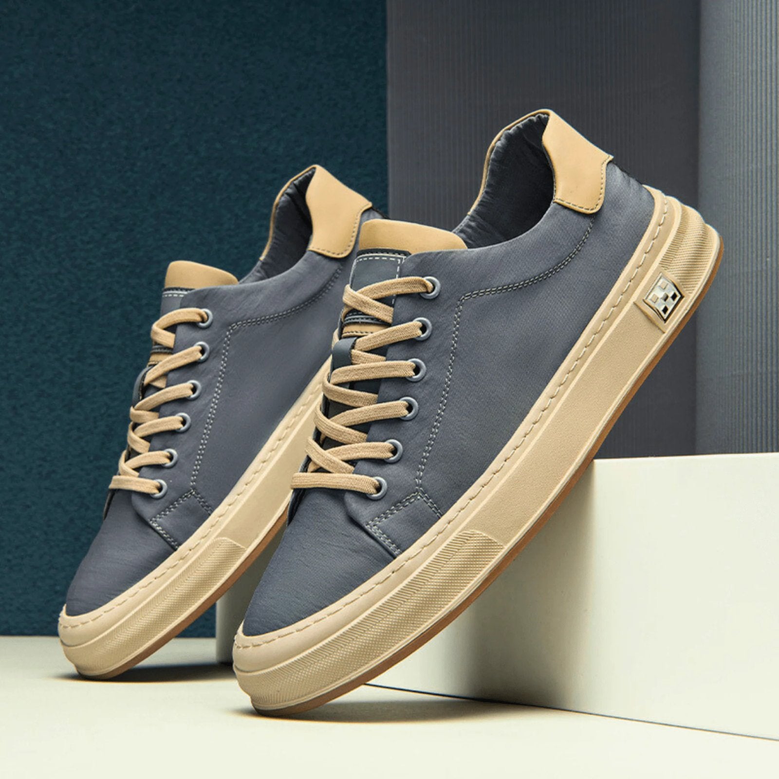 Bradford™ | Lightweight Canvas Low-Top Trainers
