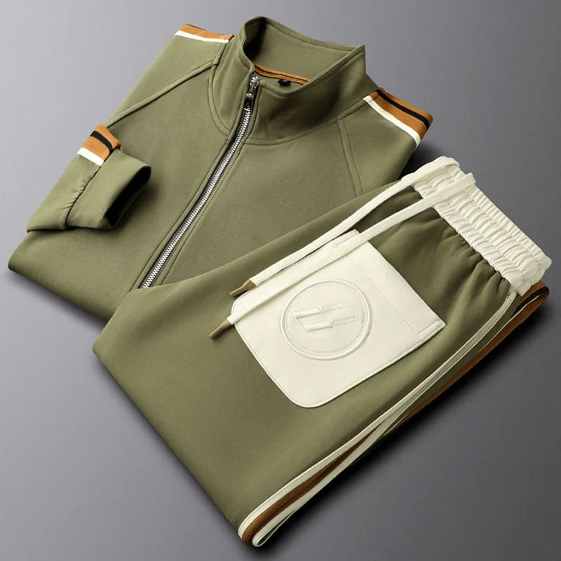 César® | Sporty And Comfortable Suit