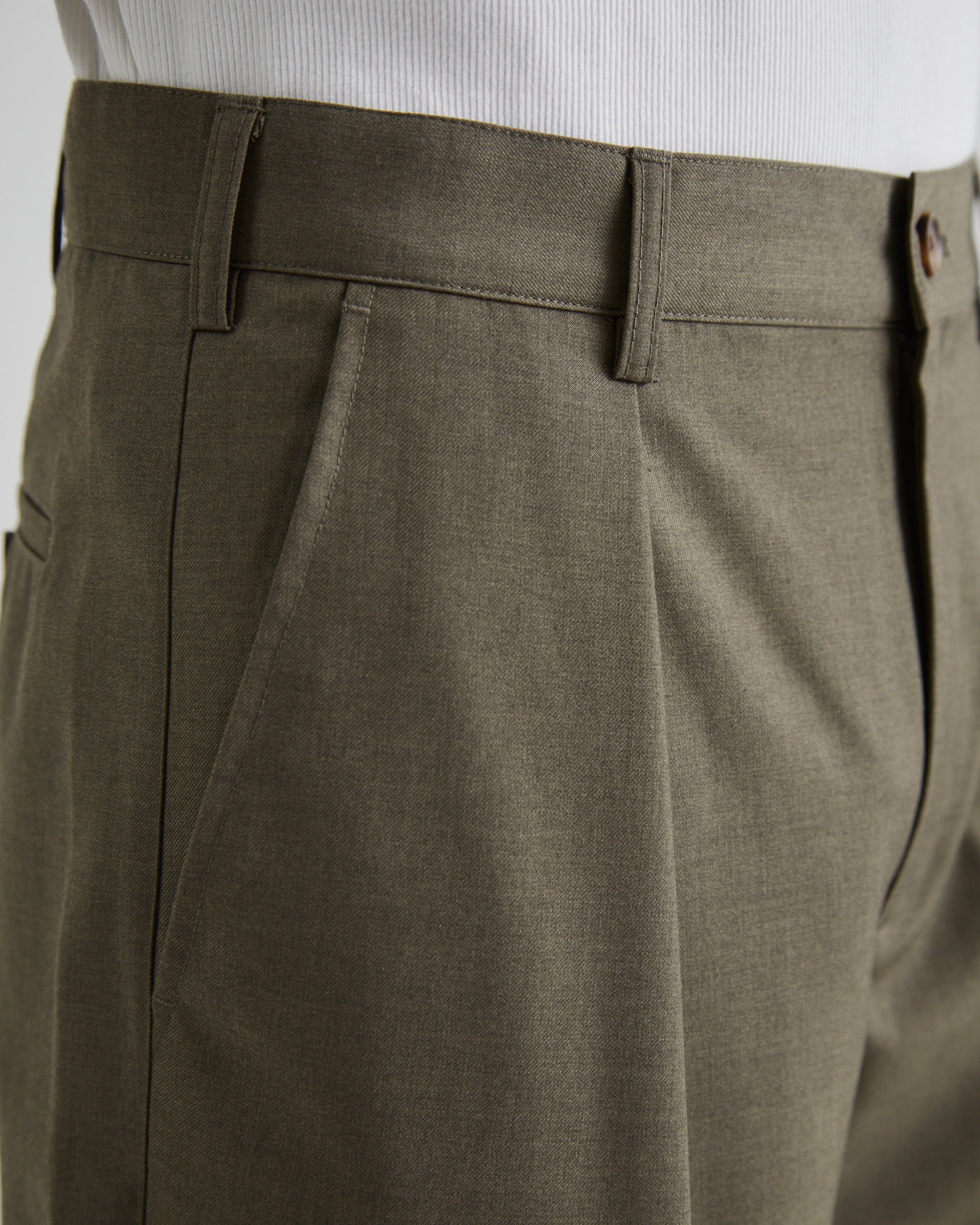 Agilbert® | THE IBRON PLEATED PANTS