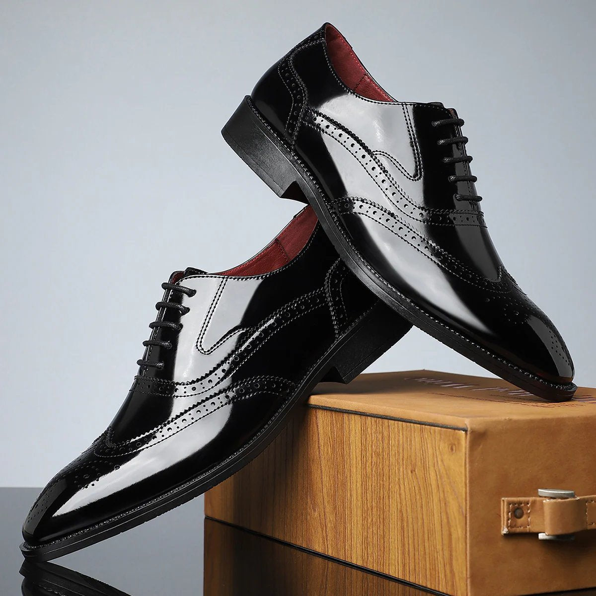 Leo™ | Premium Leather Brogue Oxford Dress Shoes